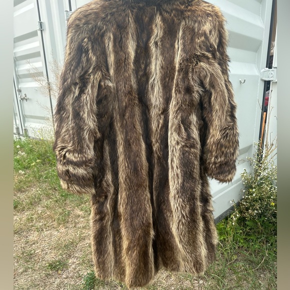 Stunning fur jacket long - Picture 3 of 10